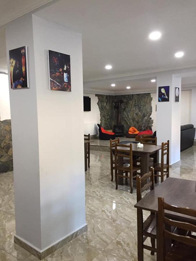 Guesthouse Gera เมสเตีย ภายนอก รูปภาพ
