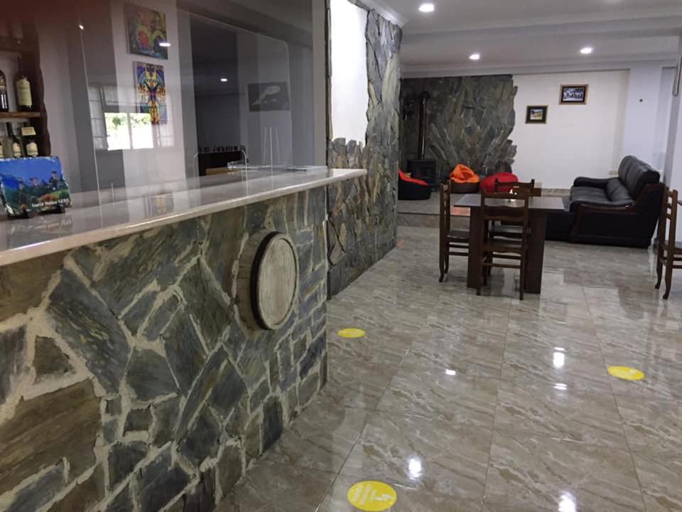Guesthouse Gera เมสเตีย ภายนอก รูปภาพ