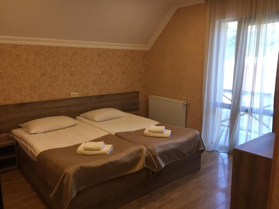 Guesthouse Gera เมสเตีย ภายนอก รูปภาพ