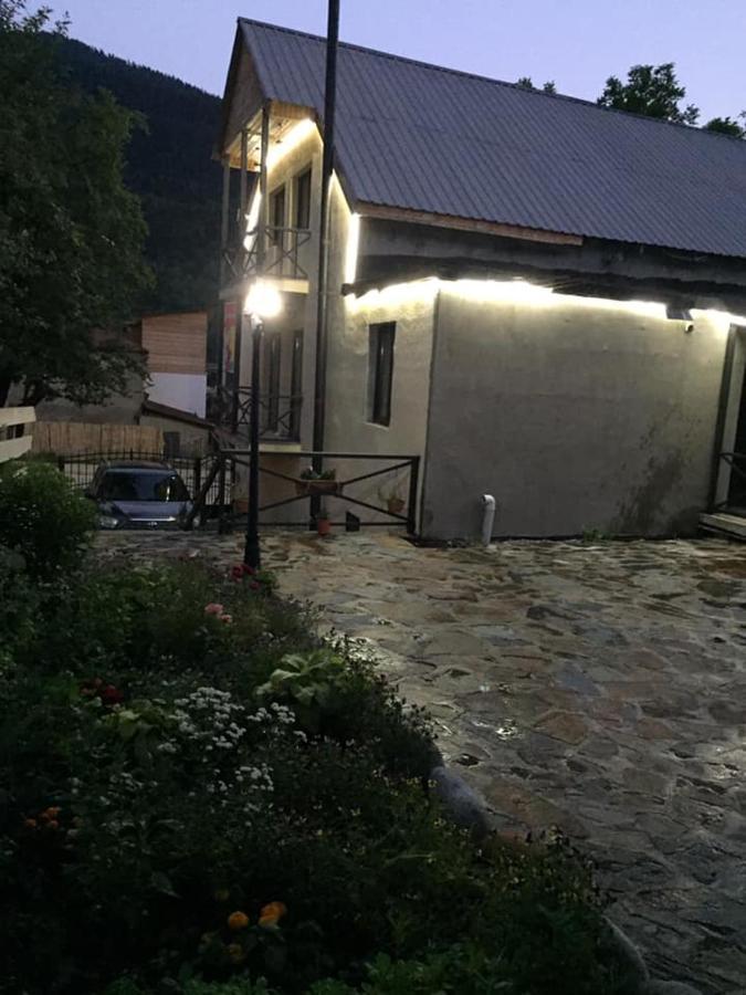 Guesthouse Gera เมสเตีย ภายนอก รูปภาพ