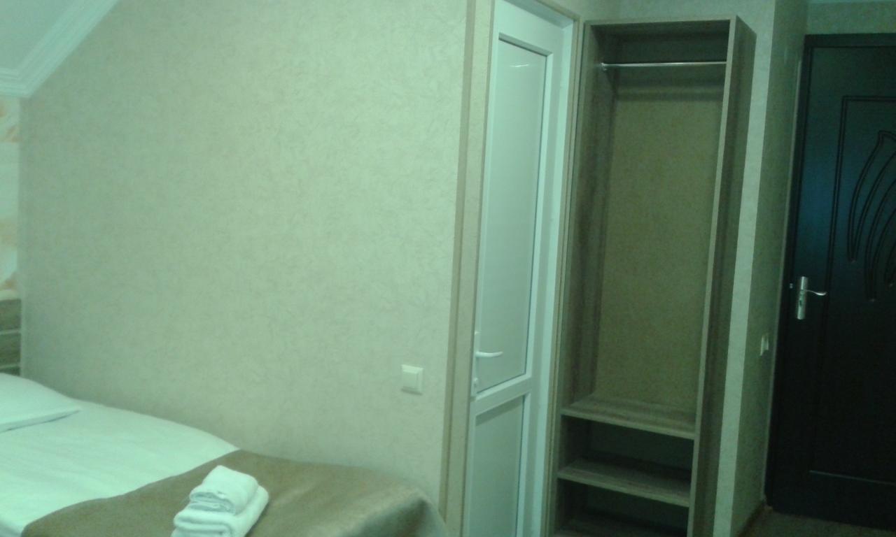 Guesthouse Gera เมสเตีย ภายนอก รูปภาพ
