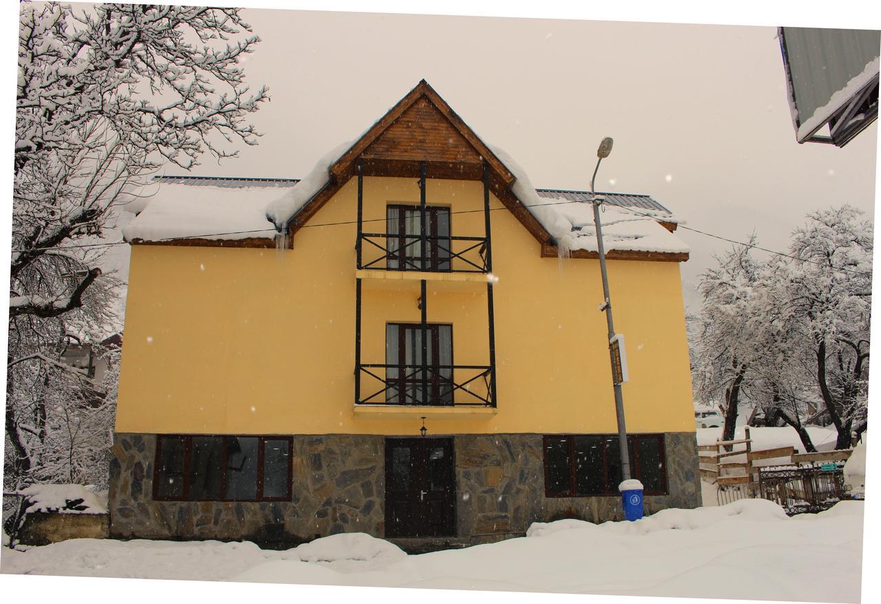 Guesthouse Gera เมสเตีย ภายนอก รูปภาพ