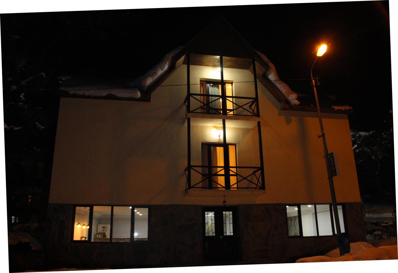 Guesthouse Gera เมสเตีย ภายนอก รูปภาพ