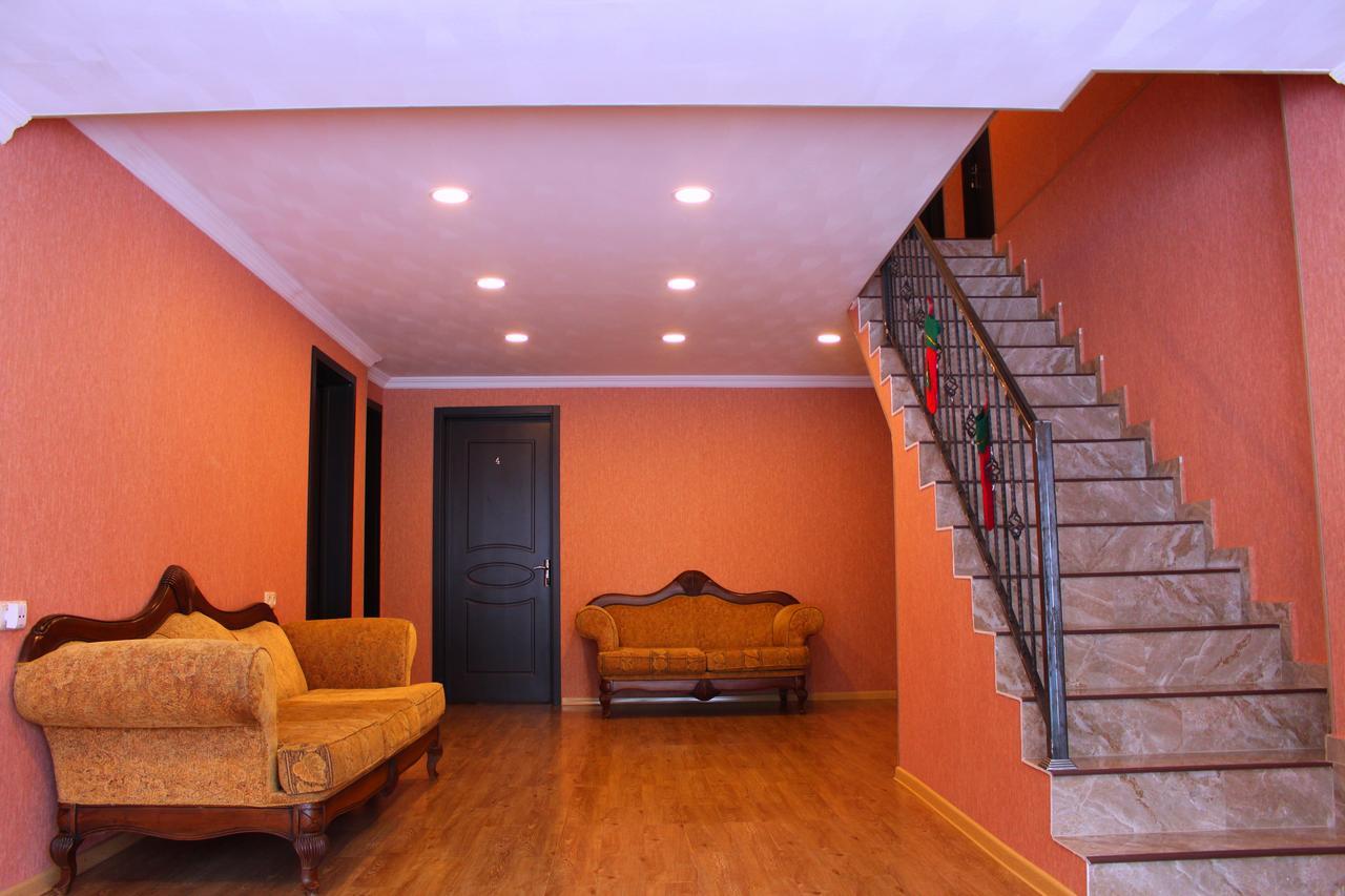 Guesthouse Gera เมสเตีย ภายนอก รูปภาพ