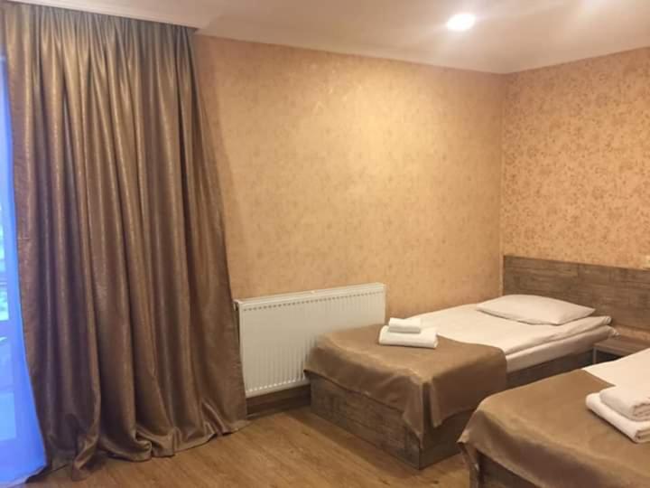 Guesthouse Gera เมสเตีย ภายนอก รูปภาพ